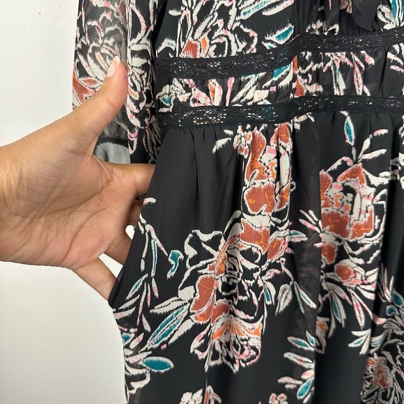 Torrid Floral Chiffon V Neck Tiered Dark Boho Prairie Maxi Dress Women’s Sz 4X - Picture 9 of 10